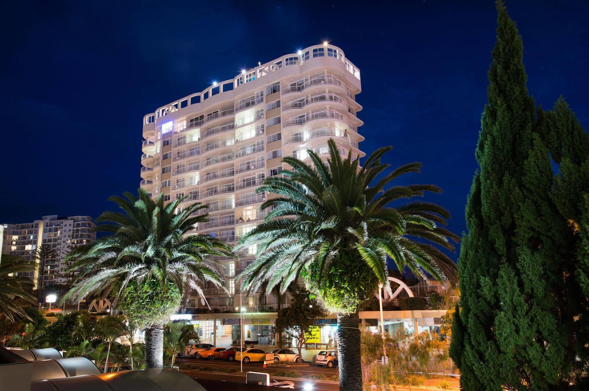 Beachcomber International Resort Coolangatta Exterior foto